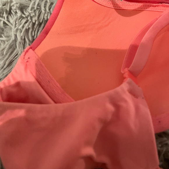 VICTORIAS SECTET - Bra 34B - Picture 4 of 6